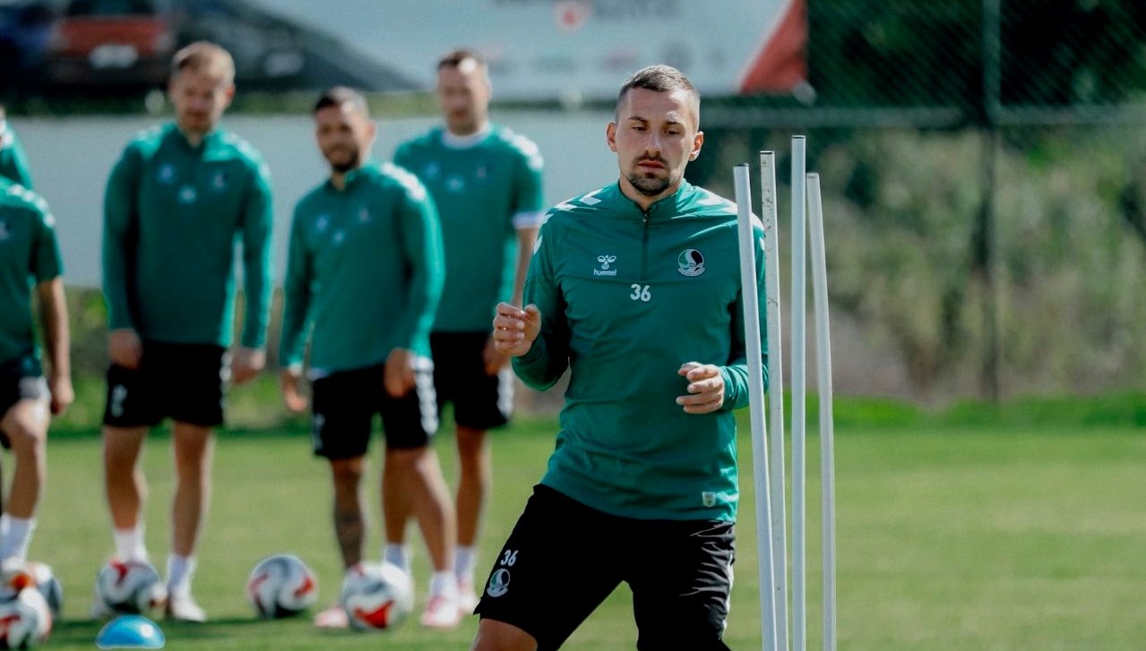 sakaryaspor amedspor mesaisinde n3xuw8Dl