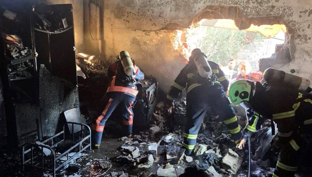 mardinde 5 yasindaki cocuk yanginda oldu 3u agir 12 yarali kdSJ8uBU