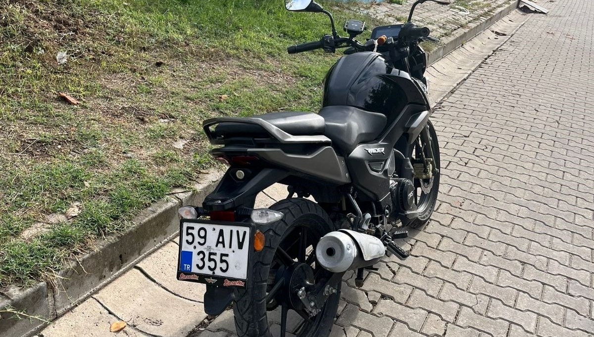 muratlida trafik kazasi 2 yarali 4ssMWZYP