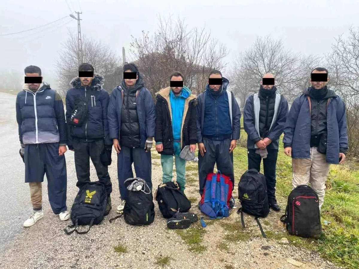 kirklarelinde 9 kacak gocmen yakalandi 73UgtBET.jpg